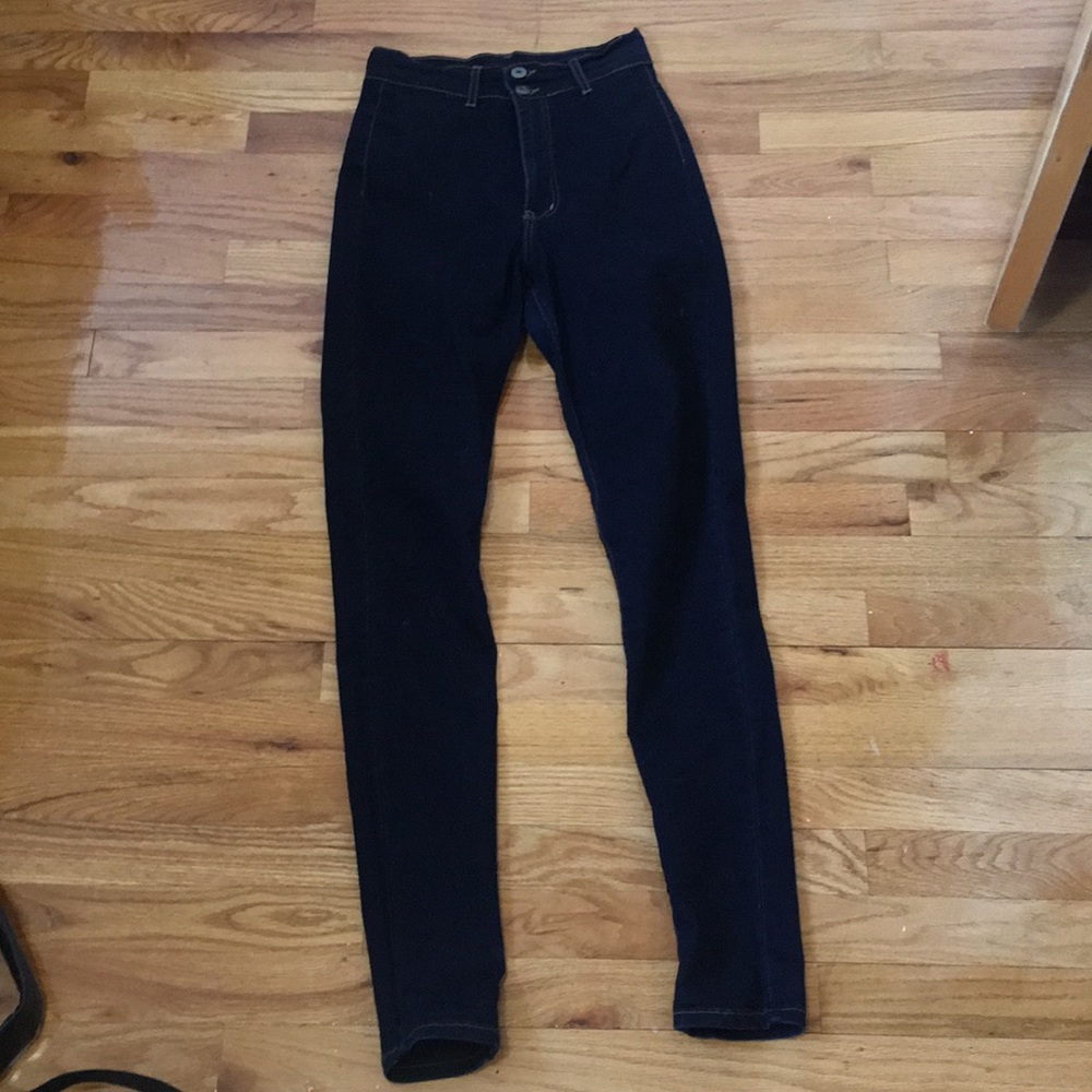 Super high waisted jeans